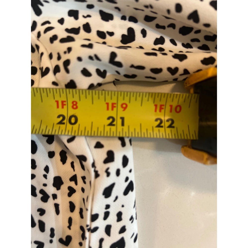 Dalia Womens Large Black White Heart Animal Print Button Down Shirt - Picture 3 of 4